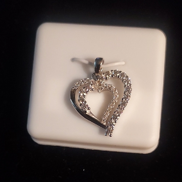 925 Sterling Silver Jewelry - ❤️Brand new, Sterling silver moissanite pendant.